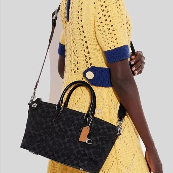 COACH Cara denim with Calfskin shoulder bag - Picture 4 of 12